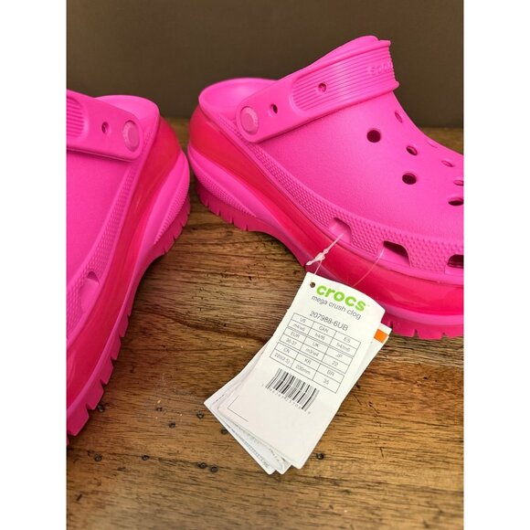 Crocs Classic Mega Crush Clogs - Picture 5 of 9